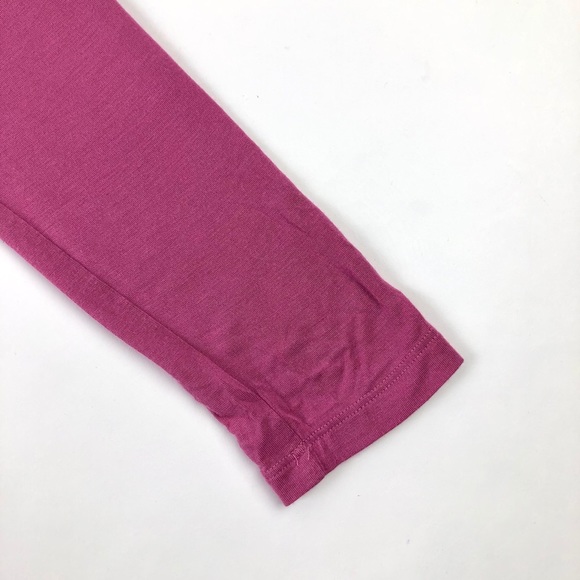 PINK Victoria’s Secret Super Soft V-Neck Tee - Picture 8 of 8